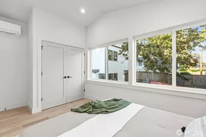 7352 22nd Avenue NW, Seattle, WA 98117 - Photo 18