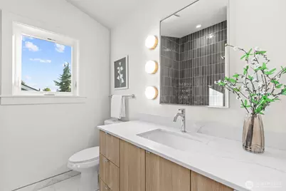 7352 22nd Avenue NW, Seattle, WA 98117 - Photo 16