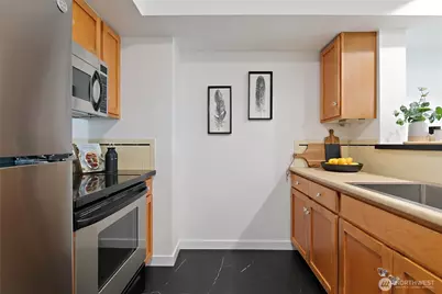1909 10th Avenue W #203, Seattle, WA 98119 - Photo 6