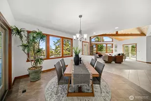 6760 Forest Ridge Dr, Wenatchee, WA 98801 - Photo 4