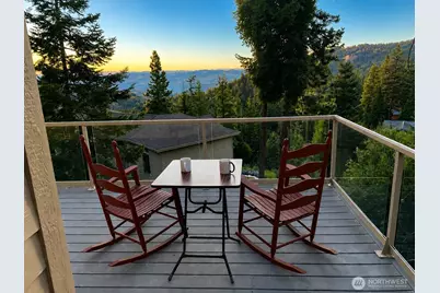 6760 Forest Ridge Drive, Wenatchee, WA 98801 - Photo 1