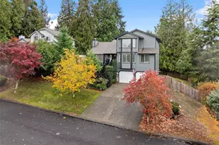 10510 198th Ave Ct E, Bonney Lake, WA 98391 - Photo 2