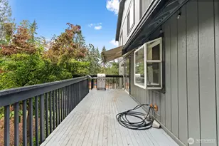 10510 198th Ave Ct E, Bonney Lake, WA 98391 - Photo 34