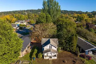 1707 22nd St, Bellingham, WA 98225 - Photo 4