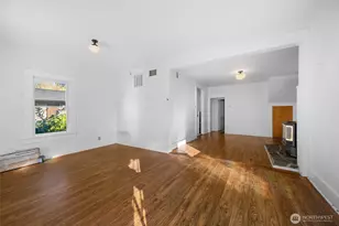 1707 22nd St, Bellingham, WA 98225 - Photo 6