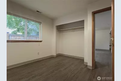 10539 Evanston Avenue N, Seattle, WA 98133 - Photo 30