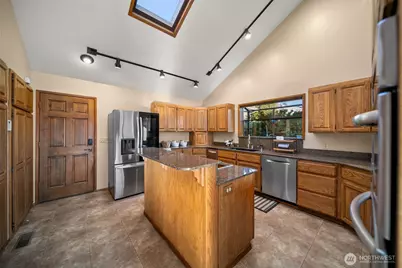 606 Ski View Drive, East Wenatchee, WA 98802 - Photo 12