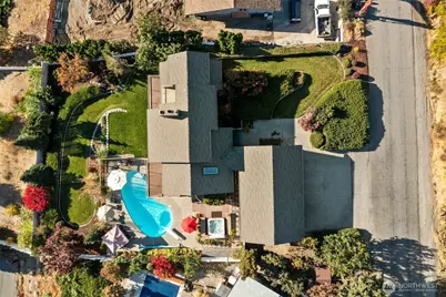 606 Ski View Drive, East Wenatchee, WA 98802 - Photo 1