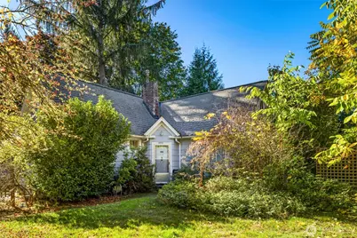 3715 Holiday Drive SE, Olympia, WA 98501 - Photo 2