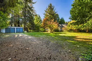 3715 Holiday Dr SE, Olympia, WA 98501 - Photo 8