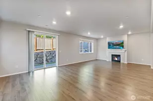 14126 SE 240th Pl, Kent, WA 98042 - Photo 16