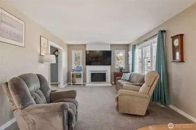 1 D Street SW, Castle Rock, WA 98611 - Photo 6