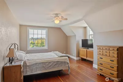 1 D Street SW, Castle Rock, WA 98611 - Photo 16