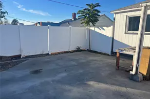 321 W Loop Dr, Moses Lake, WA 98837 - Photo 14