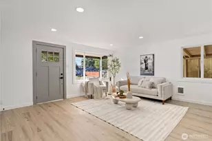 1105 115th St S, Tacoma, WA 98444 - Photo 10