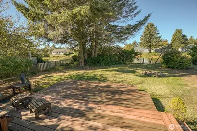 209 Canal Drive SE, Ocean Shores, WA 98569 - Photo 30