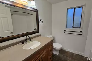 12515 NE 116th St, Kirkland, WA 98034 - Photo 12