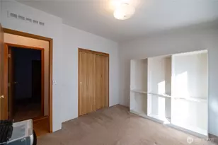 404 N Scheaffer St, Oakville, WA 98568 - Photo 20