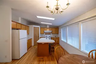 404 N Scheaffer St, Oakville, WA 98568 - Photo 10