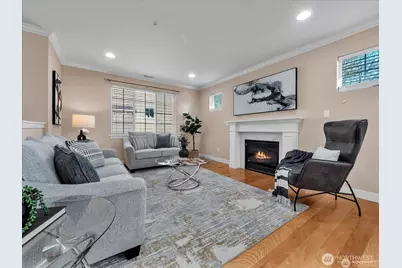 4032 152nd Place SW, Lynnwood, WA 98087 - Photo 2