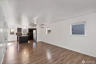 434 NE Ohenry Ct, Poulsbo, WA 98370 - Photo 4