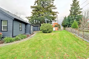 8568 Falls Ave SE, Snoqualmie, WA 98065 - Photo 4