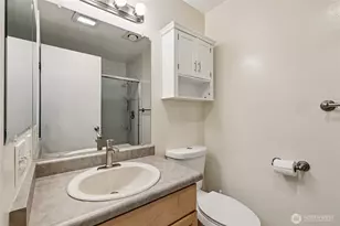 8033 145th Ave NE, Redmond, WA 98052 - Photo 16