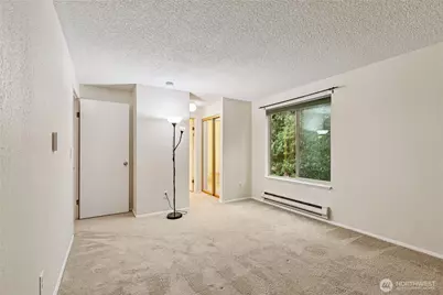 8033 145th Avenue NE #D15, Redmond, WA 98052 - Photo 12