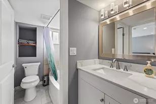 6707 Aurora Ave N, Seattle, WA 98103 - Photo 14