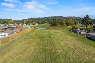 4504 Ocean Beach Hwy, Longview, WA 98632 - Photo 1