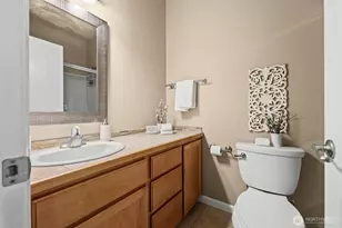 805 293rd St E, Roy, WA 98580 - Photo 26