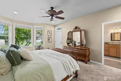 805 293rd Street E, Roy, WA 98580 - Photo 22