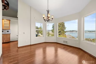 204 Rockwell Avenue, Port Orchard, WA 98366 - Photo 12