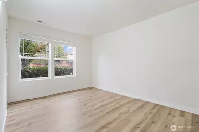 2511 NE 1st Street, Renton, WA 98056 - Photo 12