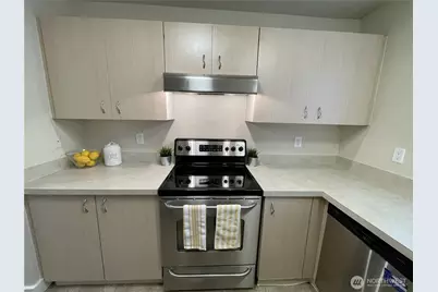 5300 Harbour Pointe Boulevard #311H, Mukilteo, WA 98275 - Photo 6