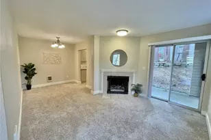 5300 Harbour Pointe Blvd, Mukilteo, WA 98275 - Photo 2