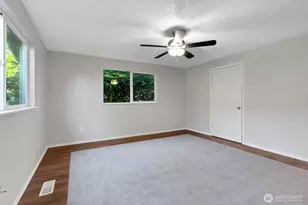 306 144th St E, Tacoma, WA 98445 - Photo 16