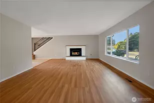 306 144th St E, Tacoma, WA 98445 - Photo 6