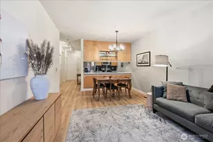 300 110th Ave NE, Bellevue, WA 98004 - Photo 10