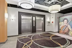 300 110th Ave NE, Bellevue, WA 98004 - Photo 2