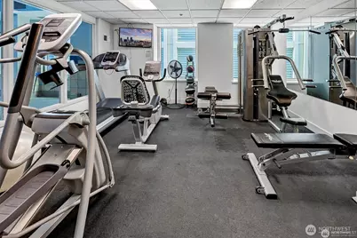 2000 1st Avenue #703, Seattle, WA 98121 - Photo 30