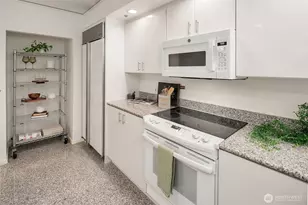 2000 1st Ave, Seattle, WA 98121 - Photo 14