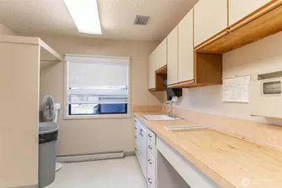 520 W Indian Avenue, Brewster, WA 98812 - Photo 24