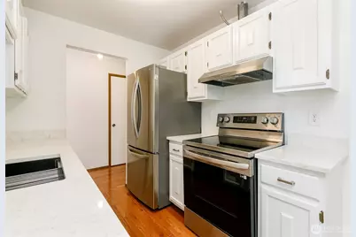 2034 14th Avenue W #302, Seattle, WA 98119 - Photo 12