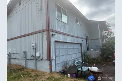 16823 20th Avenue Ct E, Spanaway, WA 98387 - Photo 20
