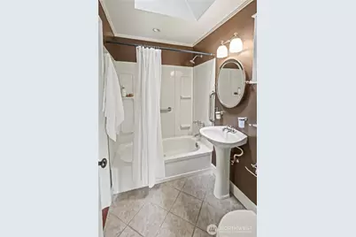 5122 46th Avenue NE, Seattle, WA 98105 - Photo 20