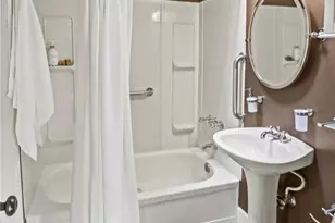 5122 46th Ave NE, Seattle, WA 98105 - Photo 20