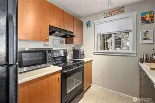 12404 E Gibson Rd, Everett, WA 98204 - Photo 14