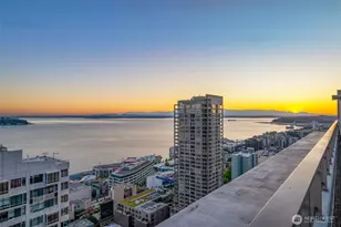 2033 2nd Ave, Seattle, WA 98121 - Photo 30