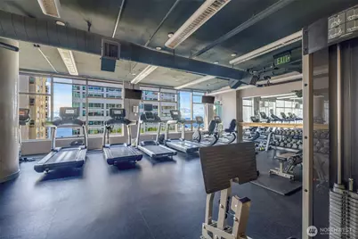 2033 2nd Avenue #1111, Seattle, WA 98121 - Photo 36